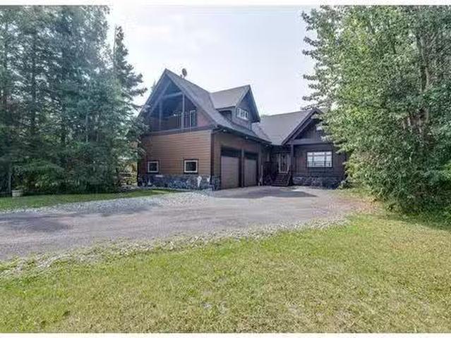204 Canal Street, Rural Ponoka County, AB, T0C 2J0 house for.
