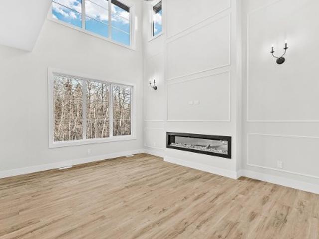 204 Falcon Crescent, Leduc, AB, T0B 3M3 house for sale | Listing ID E4498 | Royal LePage