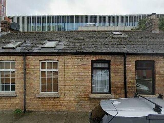204 m2 office space for sale in Dublin 2