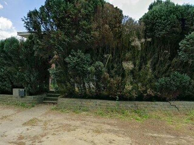 204 m2 room for rent in Halen