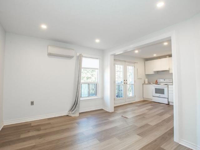 204 Sanford Ave S, Hamilton All Inclusive 2 Bedroom Apartment