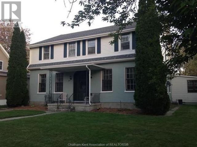 204 Selkirk Street, Chatham, ON, N7L 1Z4 investment for sale | Listing ID 25016 | Royal LePage