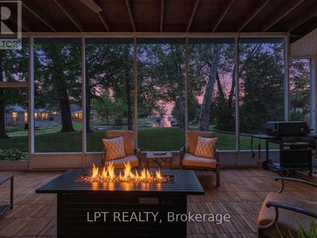 204 The Queensway S, Georgina, ON, L4P 2A6 house for sale | Listing ID N13544 | Royal LePage