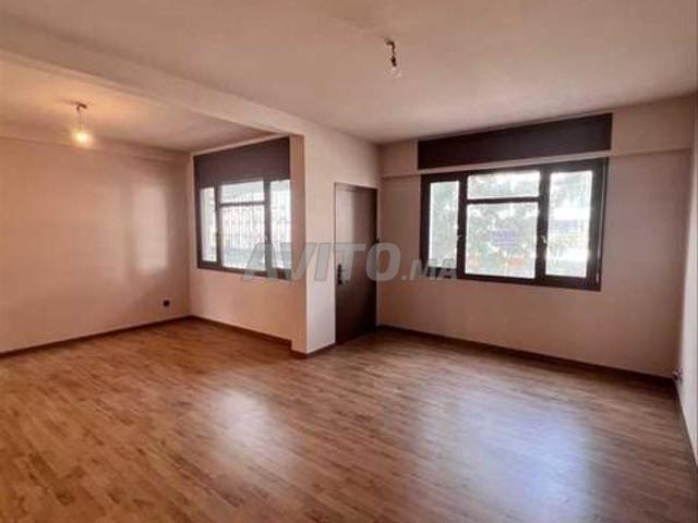 205971 Appt à louer à 10500DH à Agdal