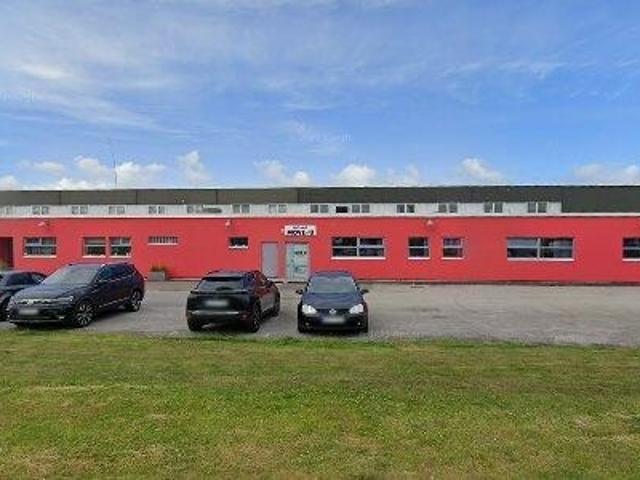 2050 m2 lager uthyres i Burlöv