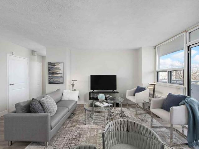2050 Keele Street 1 Bedroom Apartment for Rent at 2050 Keele St, Toronto, ON M6M 3Y7 Brookhaven Amesbury
