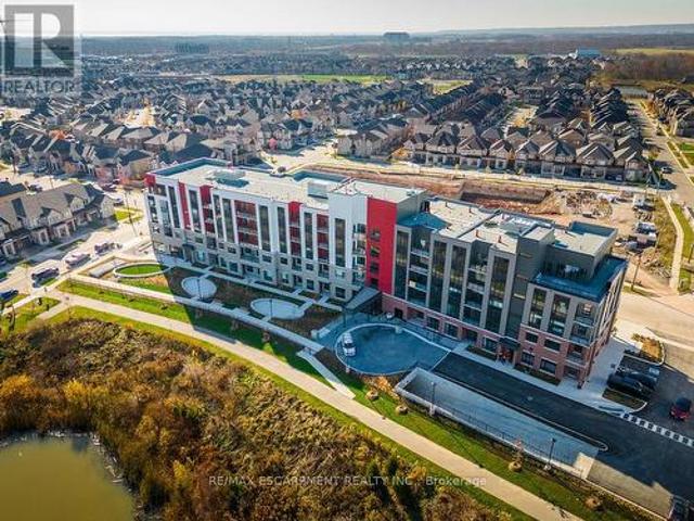 205 3 Carding Mill Trail, Oakville, ON, L6M 5P7 condo for sale | Listing ID W12253 | Royal LePage