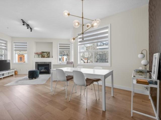205 10011 Street, Edmonton, AB, T5K 2X1 condo for sale | Listing ID E4485 | Royal LePage