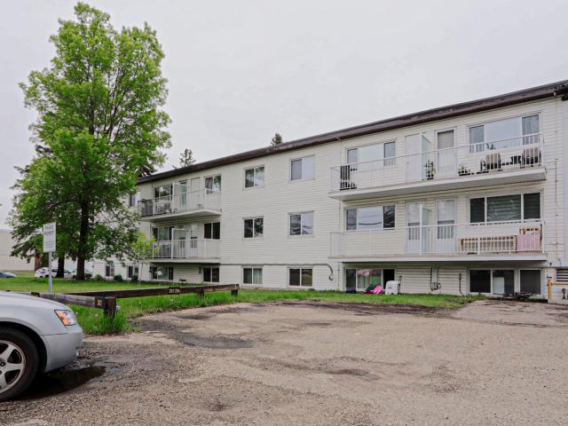 #205 14903 92 Avenue Northwest Condo Condo for Rent