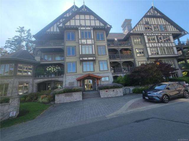 205 2006 Troon Crt, Langford, BC, V9B 6T4 Single Family Property For Sale | Listing ID 1009 | Royal LePage