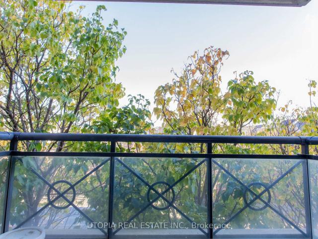 205 2 Central Park Drive, Oakville | 2Beds/2Bath, Condo, $2,800/mo | Condos. Ca