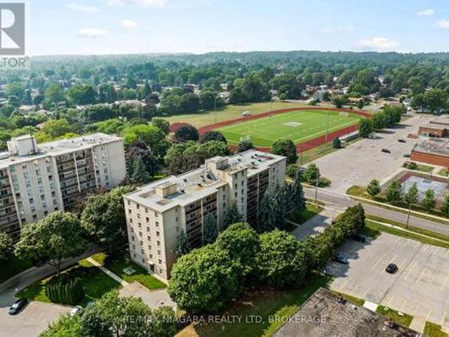 205 6 Huggins Street, Niagara Falls Stamford, ON, L2J 1H1 condo for sale | Listing ID X12287 | Royal LePage