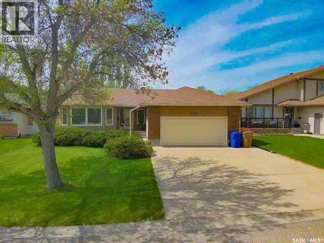 205 Hector Crescent N, Regina, SK, S4Y 1C1 house for sale | Listing ID SK037330 | Royal LePage