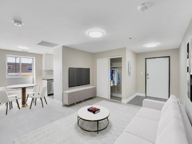 205 Oxford Apartments 2 Bedroom Apartment for Rent at 205 Oxford St E, London, ON N6A 5G5 Downtown London