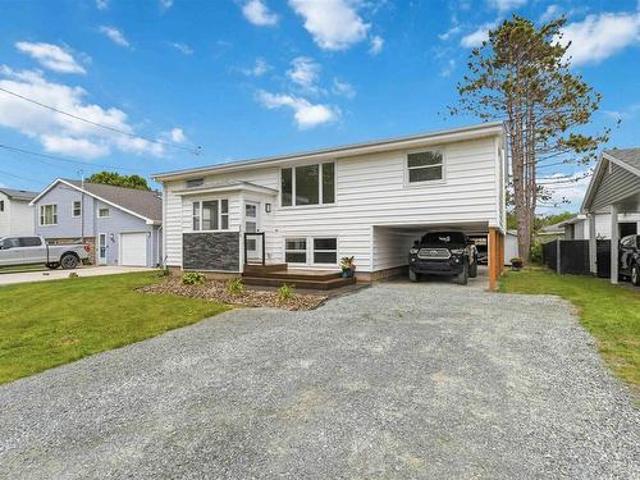 205 Montague Road, Lake Loon, NS, B2W 3P6 house for sale | Listing ID 202614 | Royal LePage