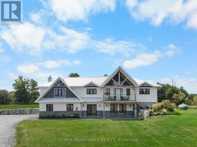 205 Westar Farm Way, Ottawa, ON, K0A 1B0 house for sale | Listing ID X12948 | Royal LePage