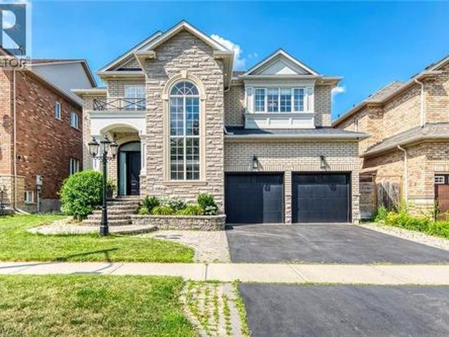 2067 Helmsley Avenue, Oakville, ON, L6M 4R5 house for sale | Listing ID 40846 | Royal LePage