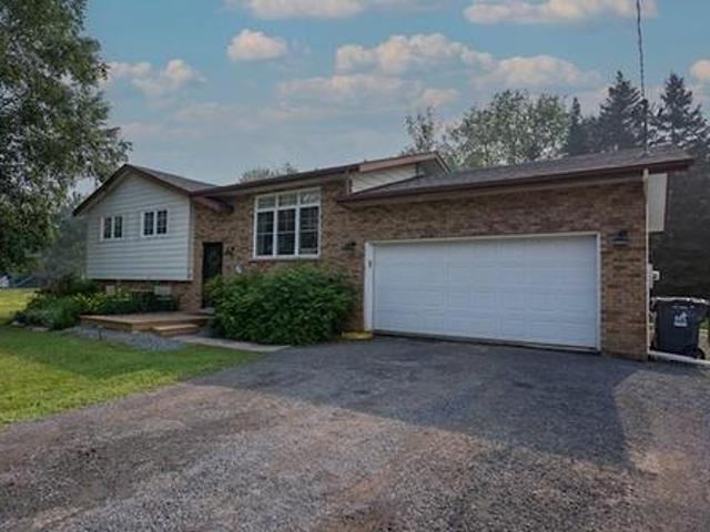 2060 Glenoah Avenue, Thunder Bay, ON, P7K 1J1 house for sale | Listing ID TB2602 | Royal LePage