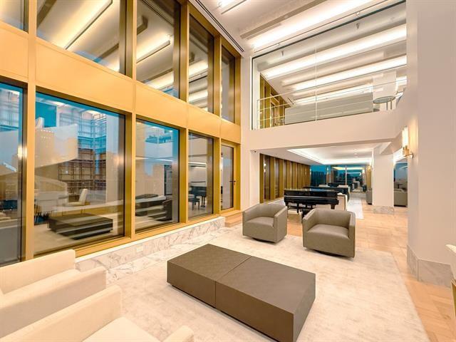 2060 Rue Peel