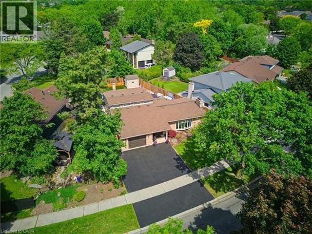 2063 Cavendish Drive, Burlington, ON, L7P 1Y9 house for sale | Listing ID 40832 | Royal LePage
