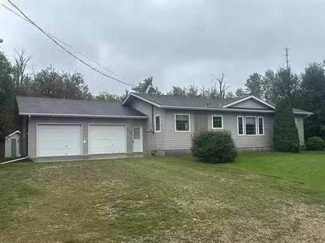 206 3Rd Street W, Swan River, MB, R0B 1L0 house for sale Li.