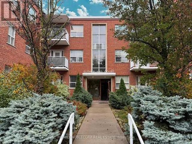 206 1 Bayview Avenue, Toronto, ON, M4G 2Z8 house for lease | Listing ID C13497 | Royal LePage