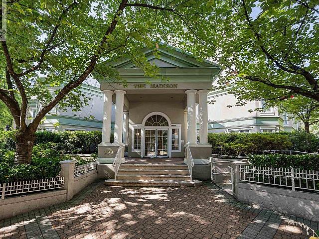 206 2990 Princess Crescent Coquitlam, British Columbia