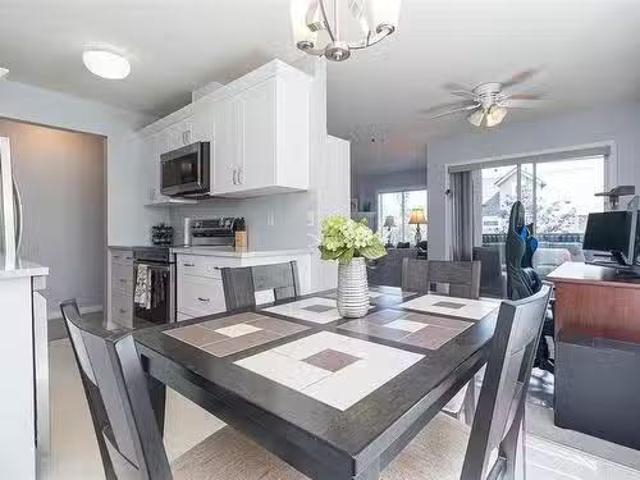 206 2900 Orillia St, Saanich, BC, V9A 1Y5 Single Family Prop.