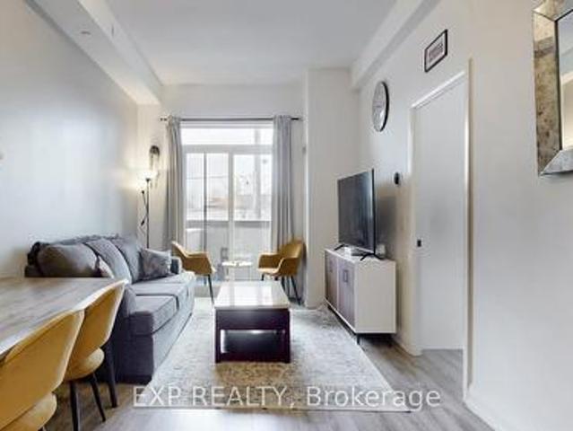 206 2 Keele Street, Toronto, ON, M3M 0B8 condo for sale | Listing ID W12879 | Royal LePage