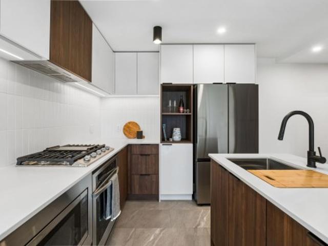 206 623 Kemsley Avenue, Coquitlam, BC, V3J 0L8 Single Family Property For Sale | Listing ID R3135 | Royal LePage