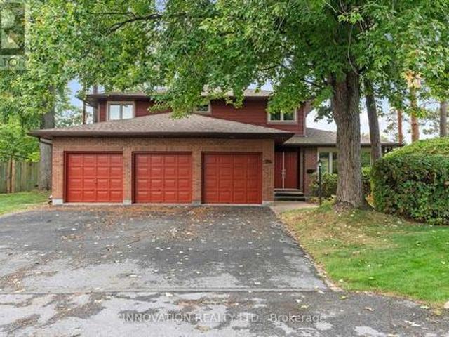 206 Cypress Court, Ottawa, ON, K2H 8Z8 house for sale | Listing ID X13718 | Royal LePage