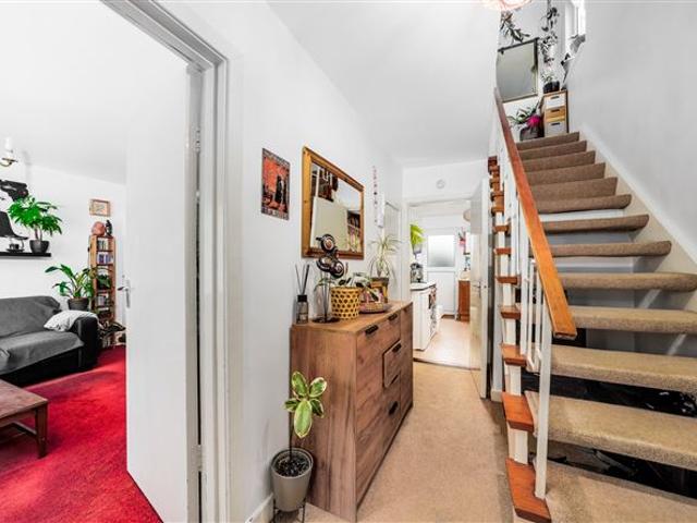 206 Balally Drive, Dundrum, Dublin 16 Ray Cooke Auctioneers Terenure 4907 MyHome. Ie Residential