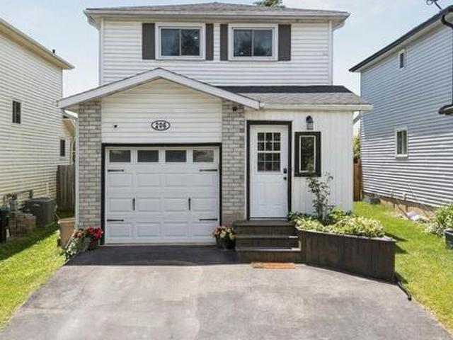 206 Hickling Trail, Barrie, ON, L4M 5W4 house for sale | Listing ID S13466 | Royal LePage