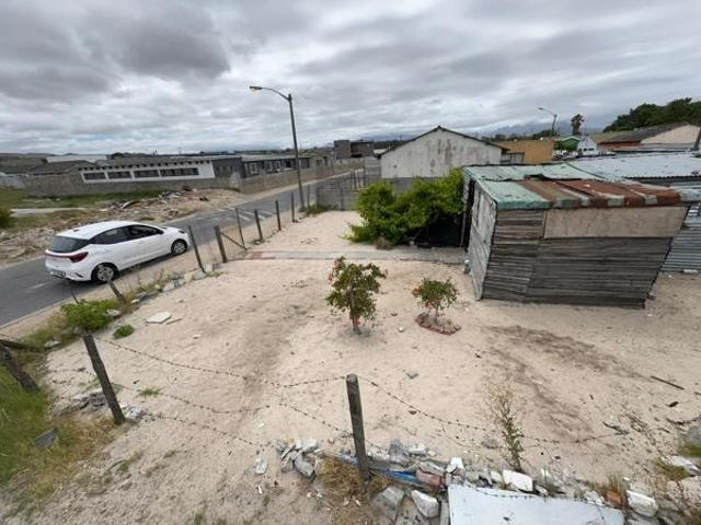 206 m² Land available in Kleinvlei