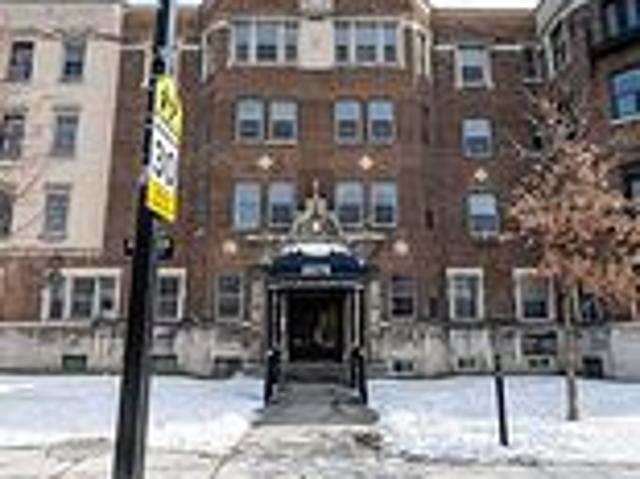 2076 Sherbrooke