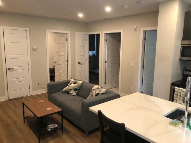2077 Boulevard de Maisonneuve 3 Bedroom Apartment for Rent at 2077 Boul De Maisonneuve O, Montréal, QC H3H 1K9