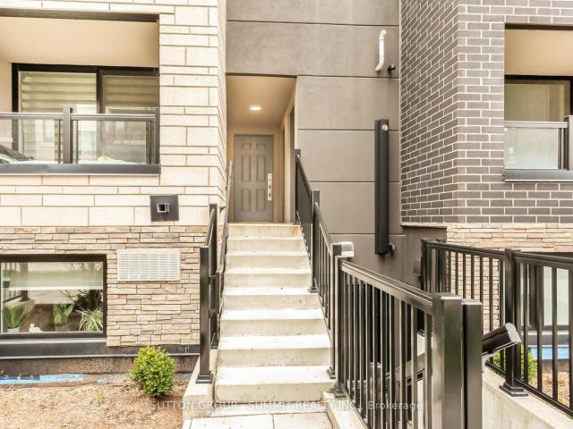 207 1 Cooke Boulevard, Burlington | 3Beds/3Bath, Townhouse, $2,850/mo | Condos. Ca