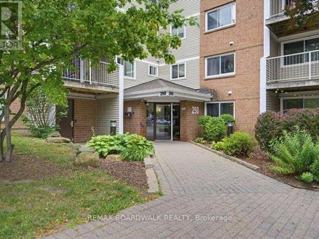 207 250 Brittany Drive, Ottawa, ON, K1K 4M1 lease for lease | Listing ID X13599 | Royal LePage