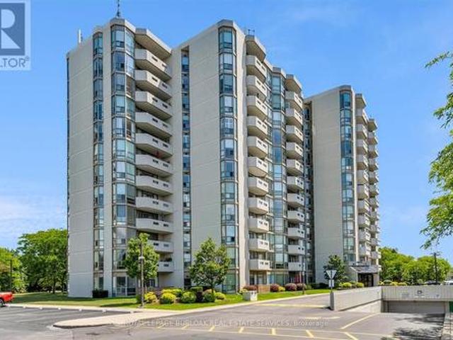 207 5 Pinedale Avenue, Burlington, ON, L7L 5V6 condo for sale | Listing ID W12313 | Royal LePage