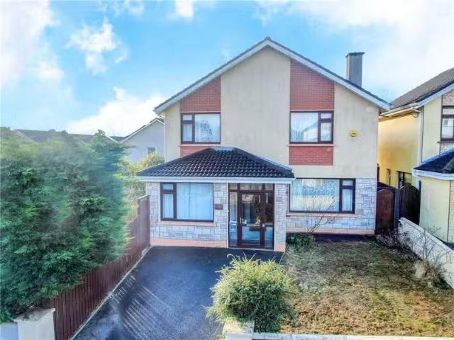 207 Castlelawn Heights, Headford Road, Galway City, H91 XFR3