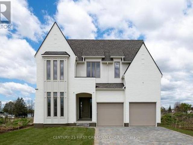 207 Foxborough Place, Thames Centre Thorndale, ON, N0M 2P0 house for sale | Listing ID X13168 | Royal LePage