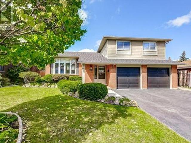 207 Montmorency Drive, Hamilton Red Hill, ON, L8K 5H3 house for sale | Listing ID X13077 | Royal LePage