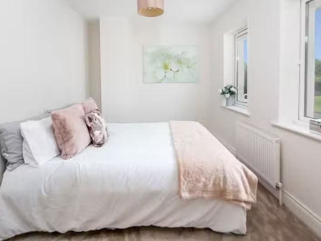 207 Maple Woods, Ballinacurra, Midleton, Co. Cork, P25H012 is.