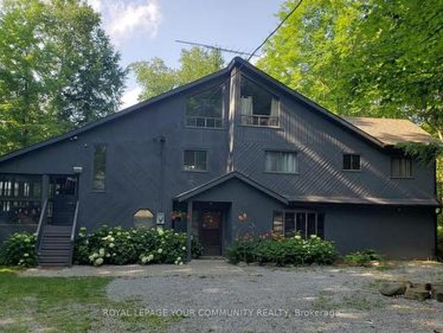2085 Crystal Lake Road, Trent Lakes, ON, K0M 2A0 Luxury House for sale | Listing ID X11993 | Royal LePage Carriage Trade Luxury Properties