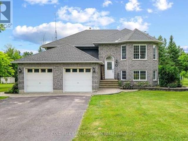 2086 County Road 20 Road, North Grenville, ON, K0G 1T0 house for sale | Listing ID X12189 | Royal LePage