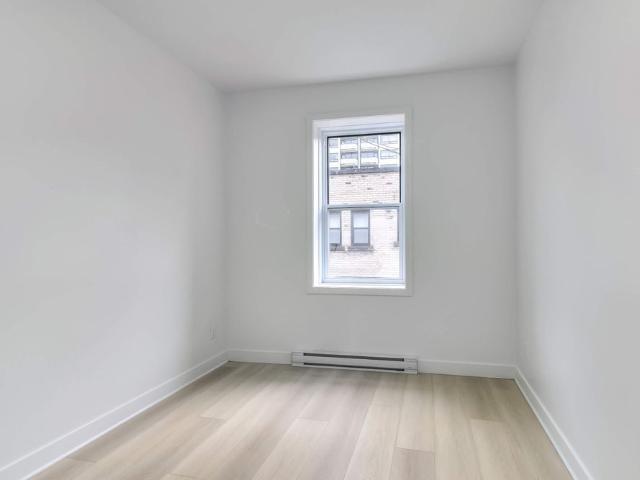 2080 avenue Lincoln Beautiful 2 bedroom