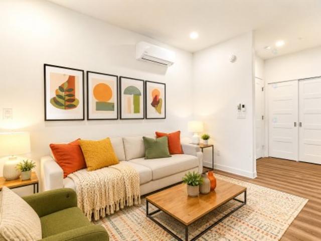 208 3 Rue Masson, Montréal Rosemont/La Petite Patrie, QC, H1X 1R4 condo for sale | Listing ID 11558 | Royal LePage