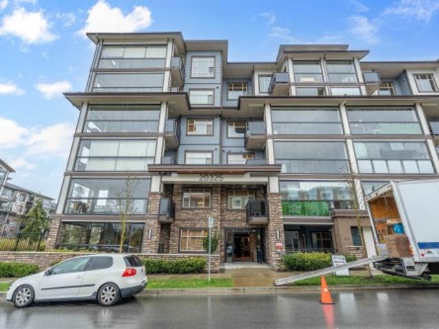 208 2032 Avenue, Langley, BC, V3Y 2C2 Single Family Property For Sale | Listing ID R3143 | Royal LePage