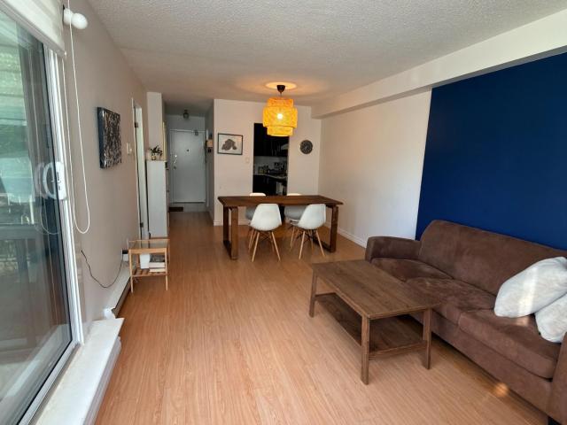208 2 Bridletowne Circle, Scarborough | 1+1Beds/1Bath, Condo, $2,350/mo | Condos. Ca