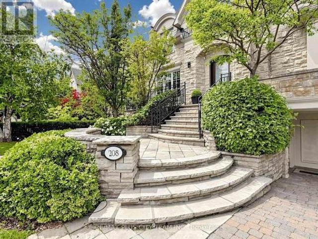 208 Carmichael Avenue, Toronto, ON, M5M 2X3 house for sale | Listing ID C13534 | Royal LePage